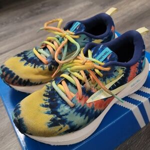 Brooks 6 Revel Blue Yellow Tie Dye Running Sneakers Size 8 Womens